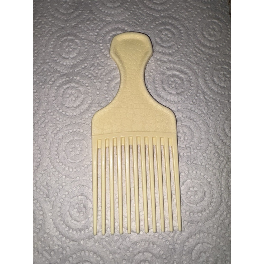 Vintage Goody‎ Hair Pick Plastic Light Yellow Crocodile Textured 6.5" USA - Picture 2 of 2